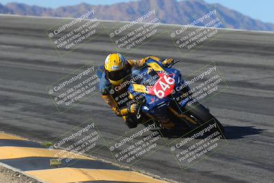 media/Mar-21-2025-CVMA Friday Practice (Fri) [[30cd4fe323]]/2-Racer 1/Session 2 (Bowl)/
